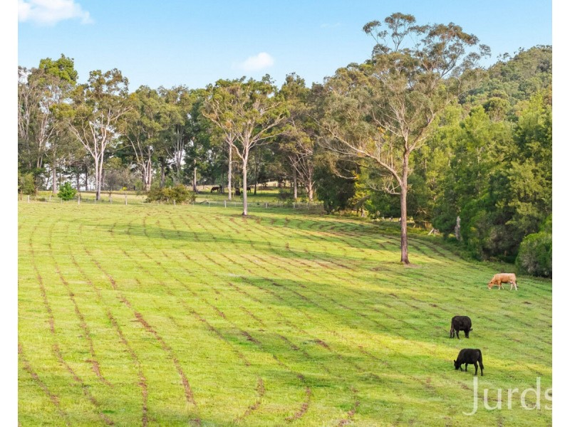 370 Lake Road, Elrington NSW 2325