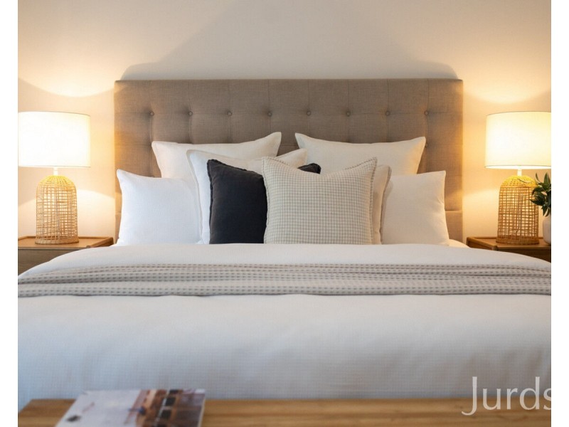 370 Lake Road, Elrington NSW 2325