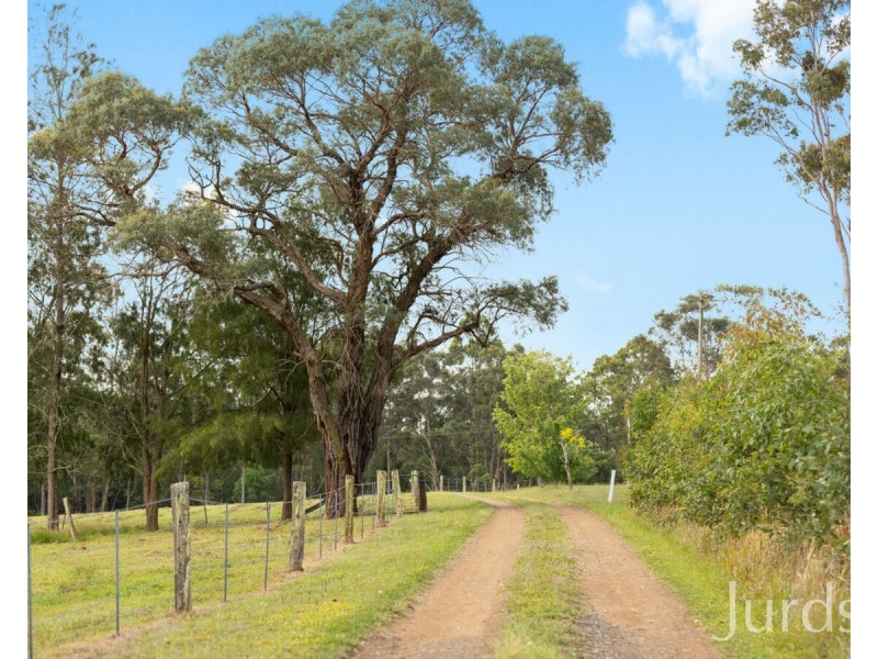 370 Lake Road, Elrington NSW 2325