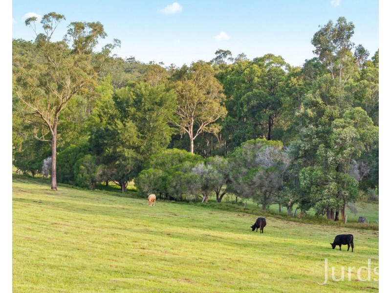 370 Lake Road, Elrington NSW 2325