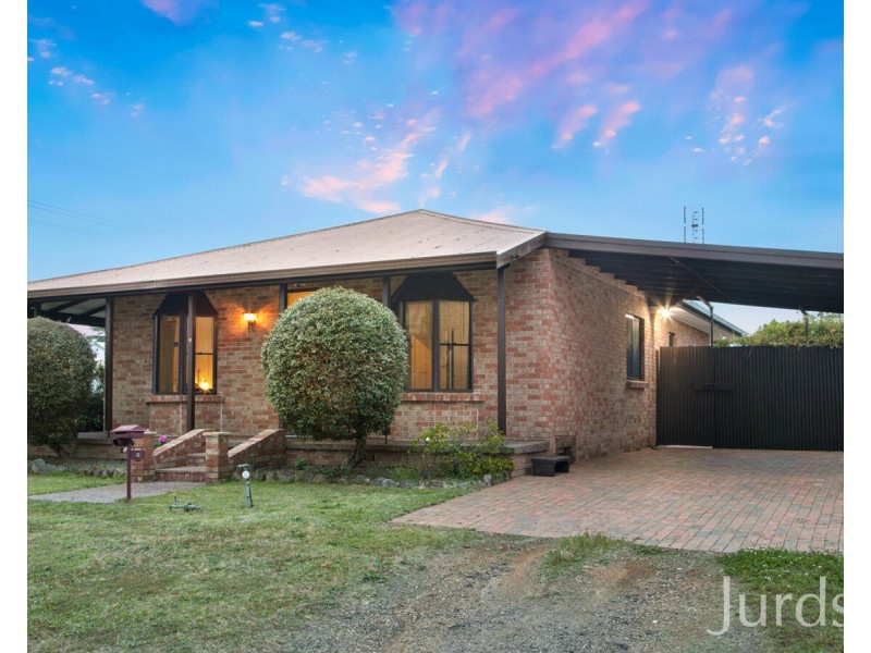 8 Daniel Street, Cessnock NSW 2325