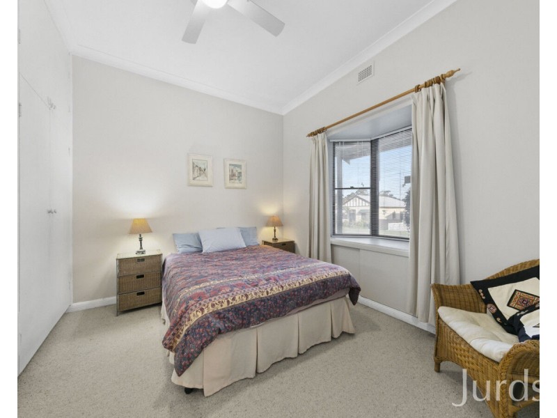 8 Daniel Street, Cessnock NSW 2325