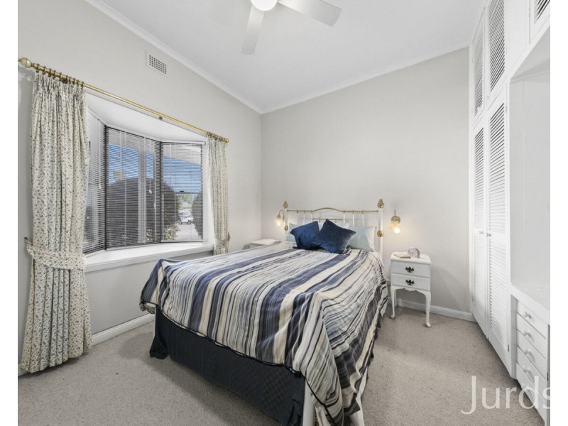 8 Daniel Street, Cessnock NSW 2325