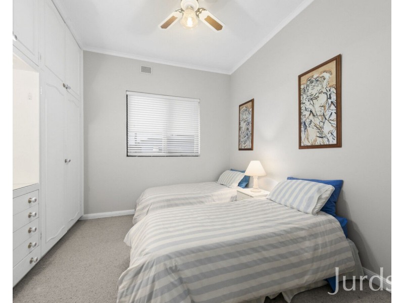 8 Daniel Street, Cessnock NSW 2325