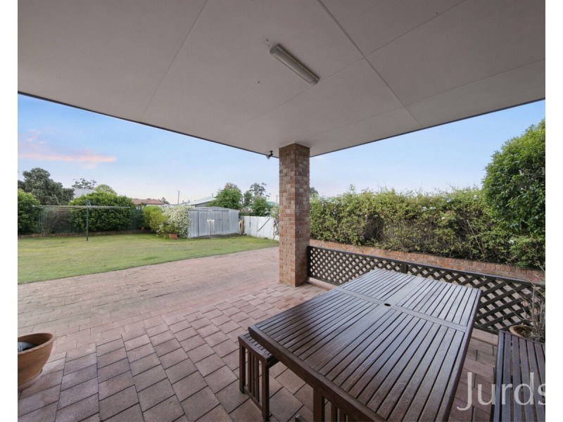 8 Daniel Street, Cessnock NSW 2325