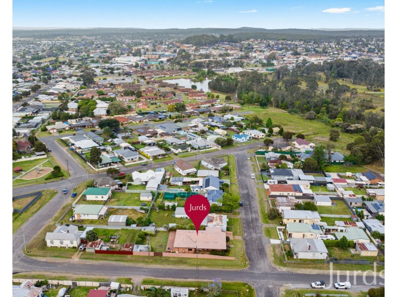 8 Daniel Street, Cessnock NSW 2325