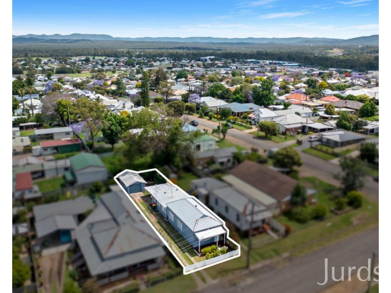 25 Cooper Street, Cessnock NSW 2325