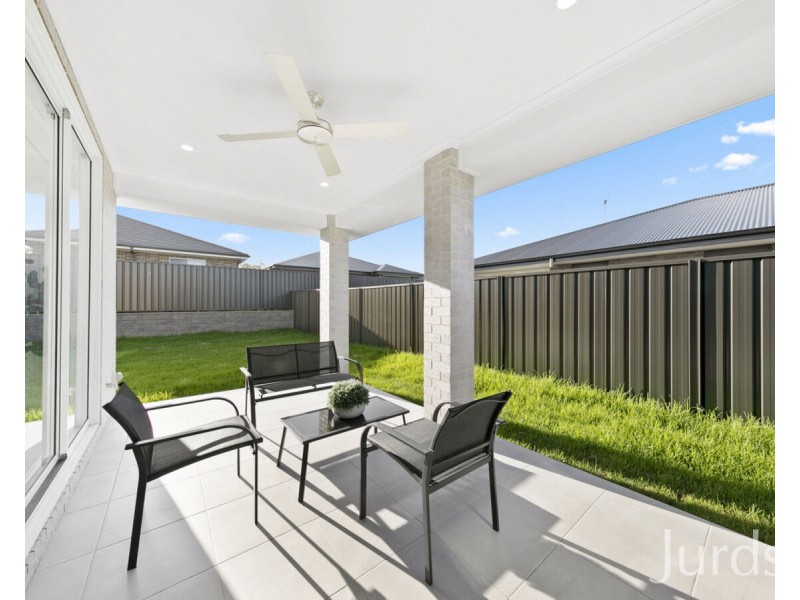 14 Sebonack Street, Heddon Greta NSW 2321