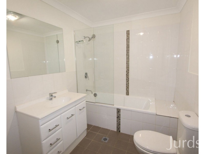 2/18 Dowlan Lane, Cessnock NSW 2325