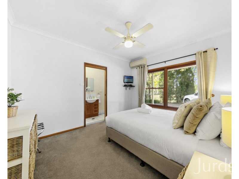 5 Green Lane, Lovedale NSW 2325