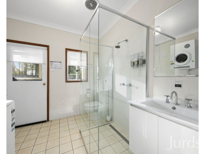 5 Green Lane, Lovedale NSW 2325