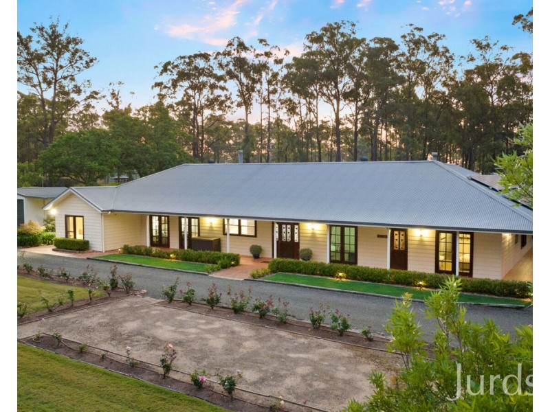 5 Green Lane, Lovedale NSW 2325