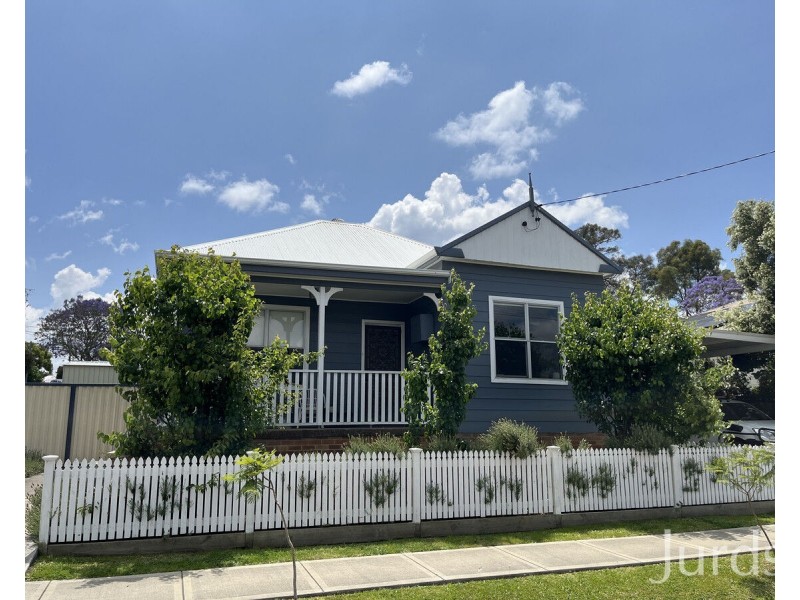 50 Hall Street, Cessnock NSW 2325