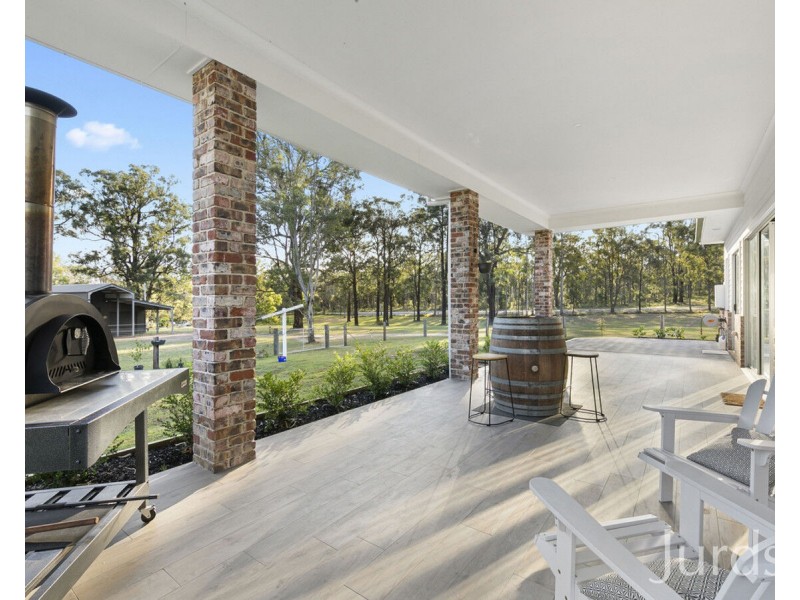 1564 Wine Country Drive, North Rothbury NSW 2335