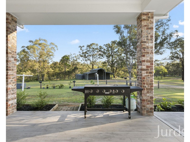1564 Wine Country Drive, North Rothbury NSW 2335