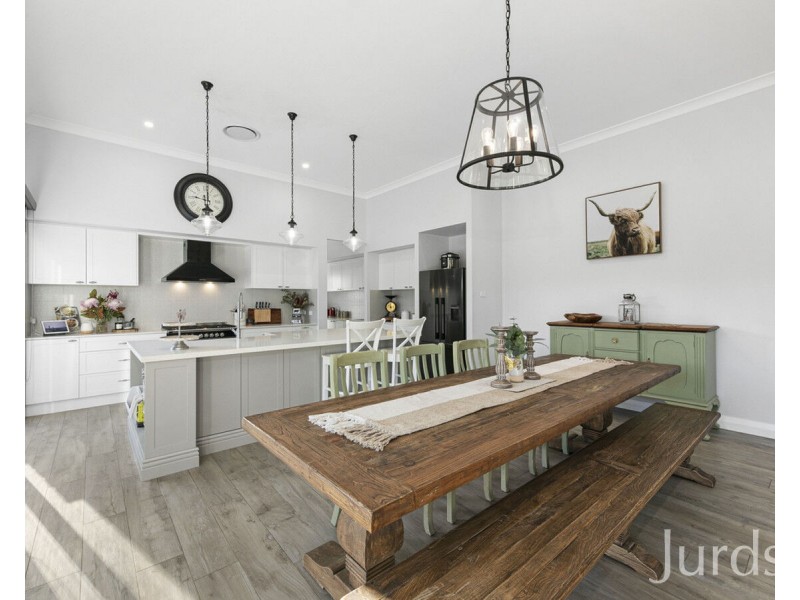 1564 Wine Country Drive, North Rothbury NSW 2335