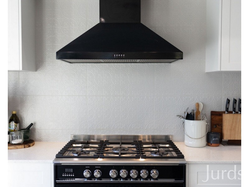 1564 Wine Country Drive, North Rothbury NSW 2335