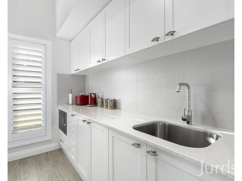 1564 Wine Country Drive, North Rothbury NSW 2335