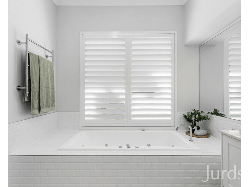 1564 Wine Country Drive, North Rothbury NSW 2335