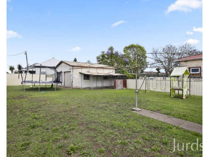 28 Alexandra Street, Kurri Kurri NSW 2327