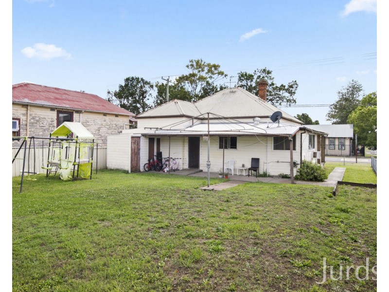28 Alexandra Street, Kurri Kurri NSW 2327