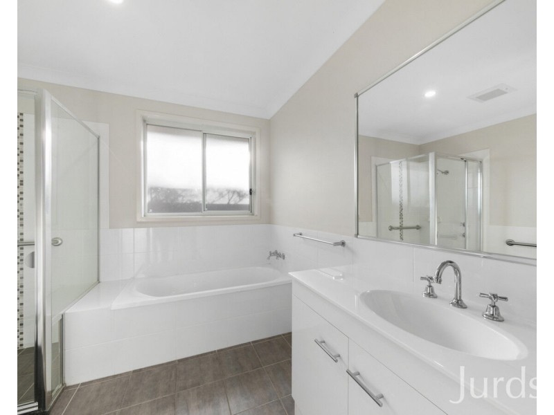 9 Hosking Place, Cessnock NSW 2325