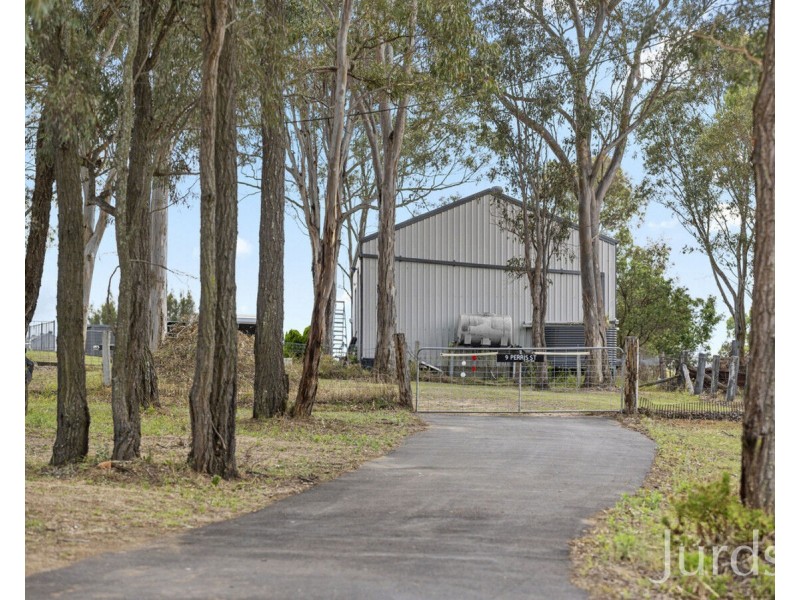 9 Perris Street, Nulkaba NSW 2325