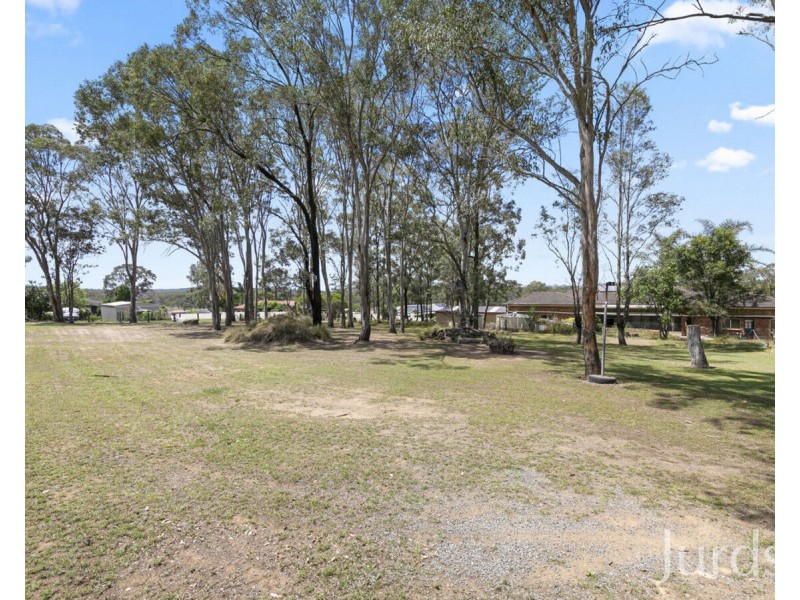 9 Perris Street, Nulkaba NSW 2325