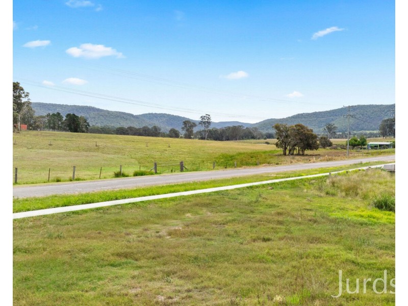 16 Mount View Road, Millfield NSW 2325