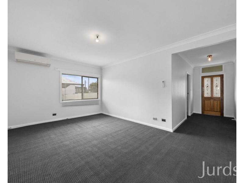 85 Harle Street, Abermain NSW 2326
