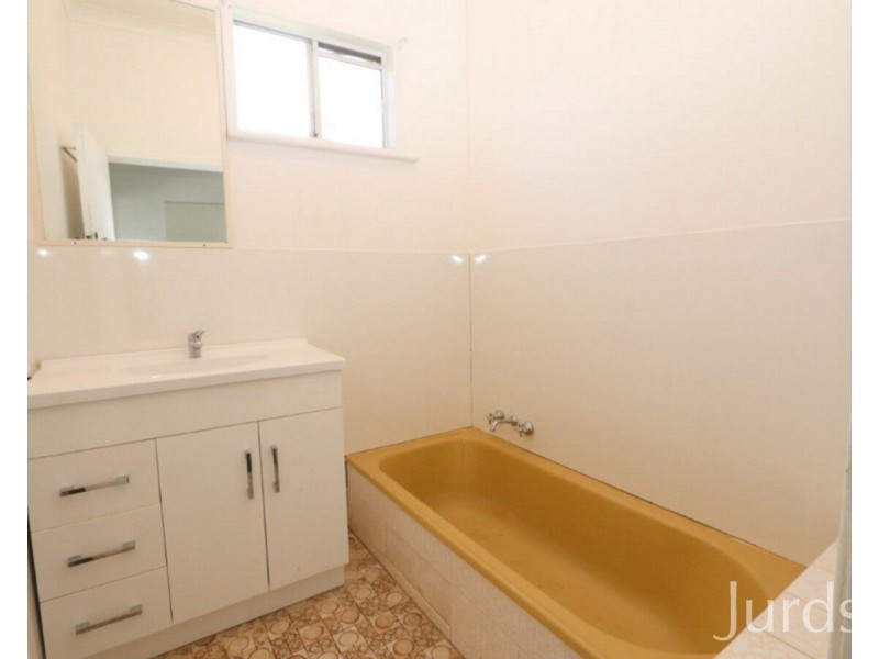 49 Maclean Street, Cessnock NSW 2325