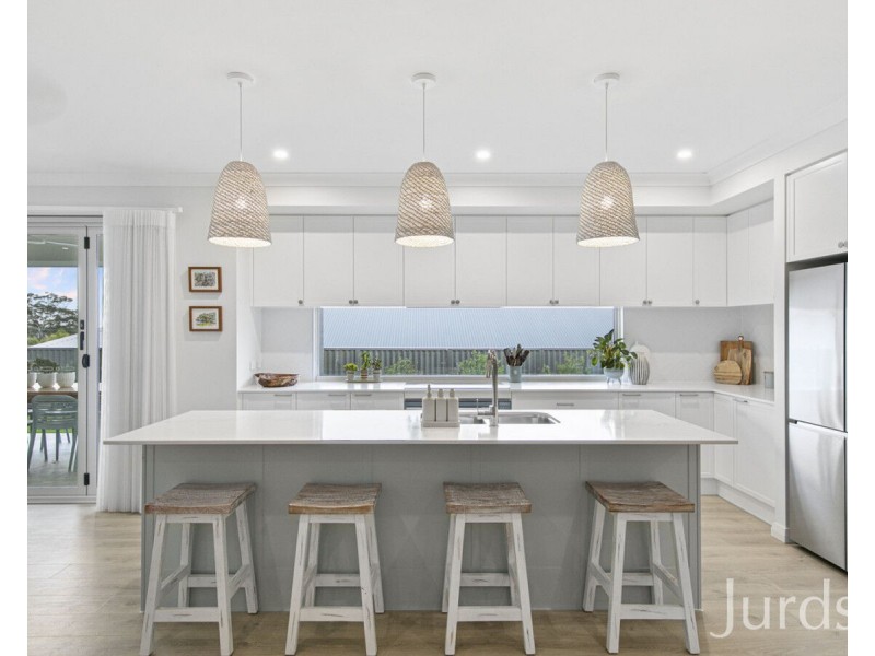 33 Beaufort Avenue, Bellbird NSW 2325