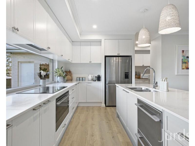 33 Beaufort Avenue, Bellbird NSW 2325