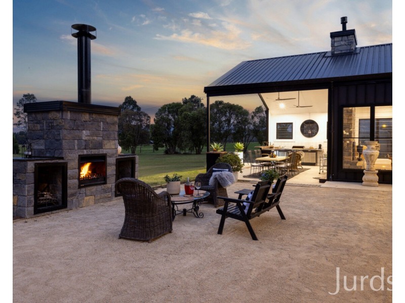 339 Talga Road, Lovedale NSW 2325