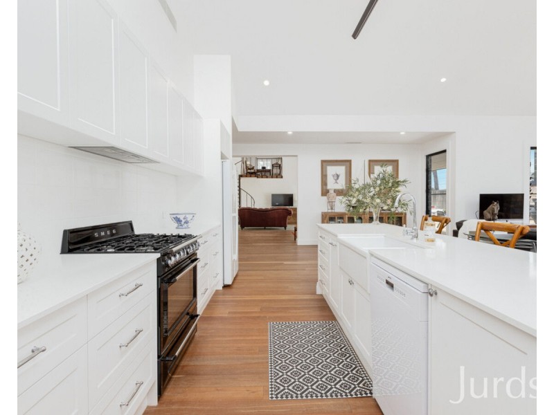 339 Talga Road, Lovedale NSW 2325