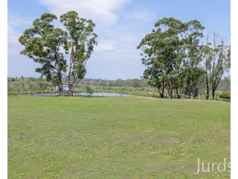 339 Talga Road, Lovedale NSW 2325