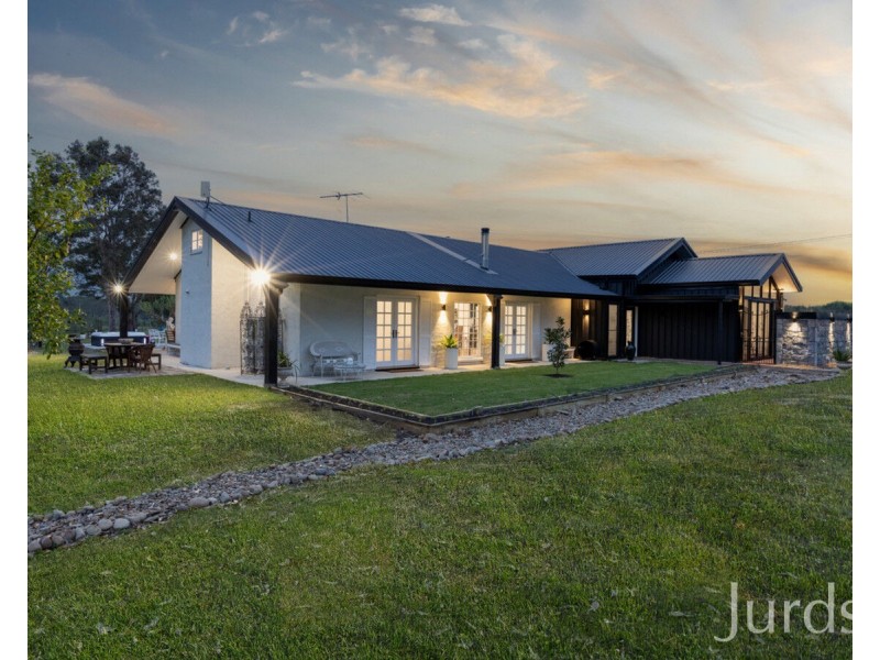 339 Talga Road, Lovedale NSW 2325