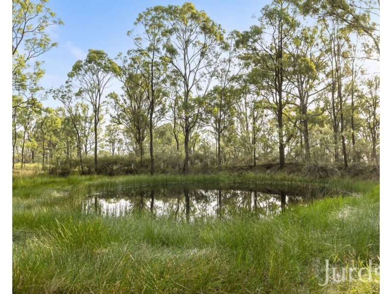 5 Wilderness Road, Lovedale NSW 2325