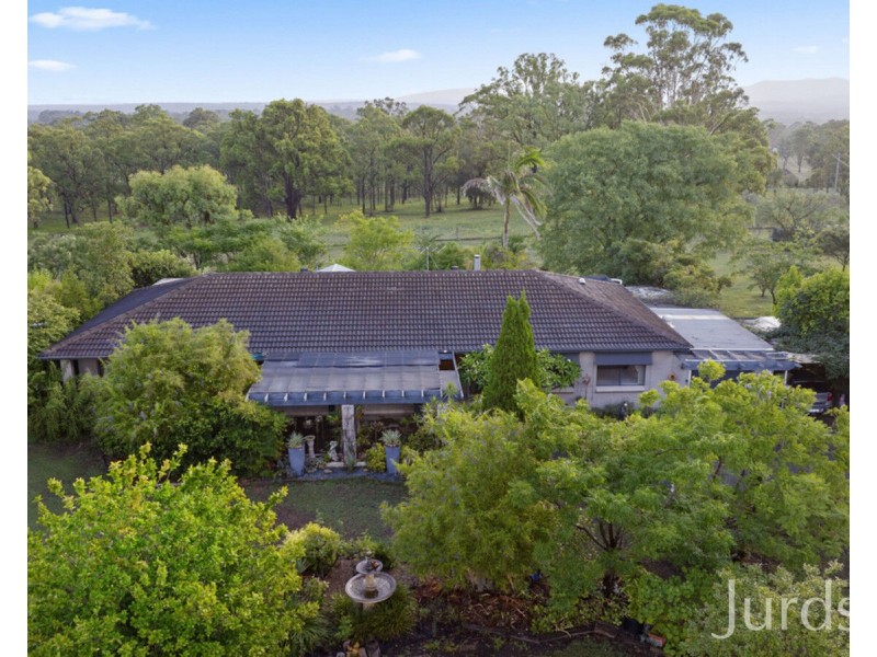 5 Wilderness Road, Lovedale NSW 2325