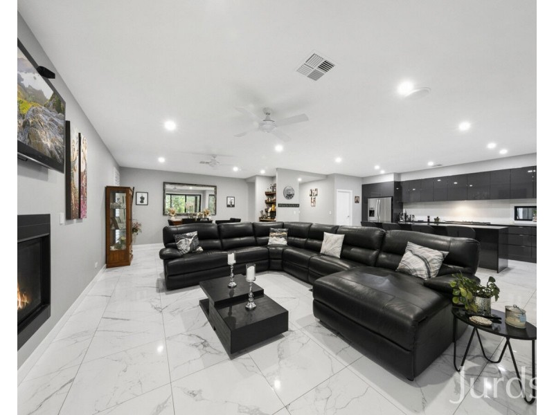 27 Angophora Drive, Pokolbin NSW 2320