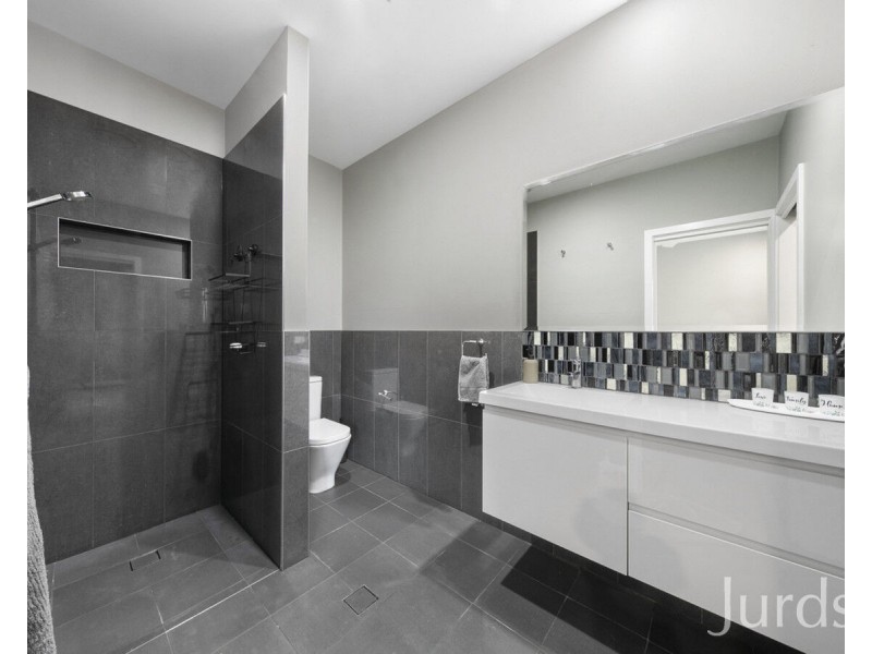 27 Angophora Drive, Pokolbin NSW 2320