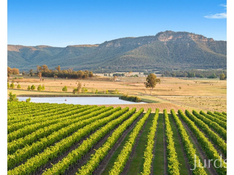 1297 C Broke Road, Broke NSW 2330