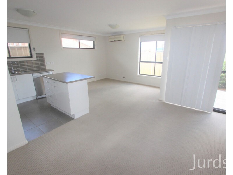 2/9 King Street, Cessnock NSW 2325