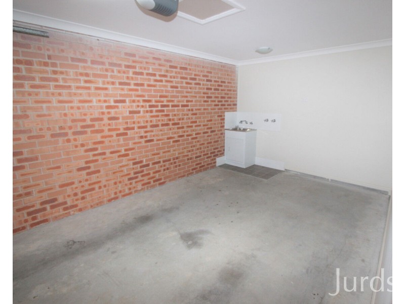 2/9 King Street, Cessnock NSW 2325