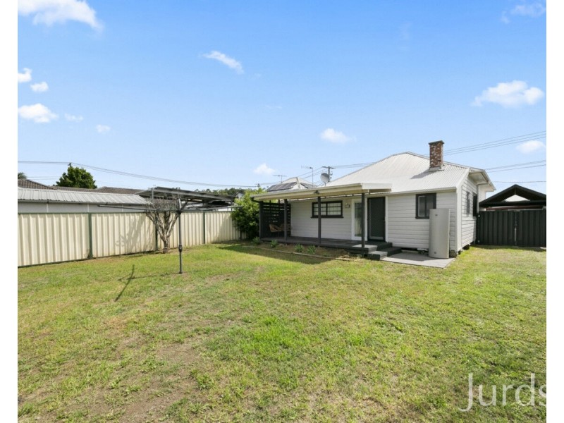 6 Koree Street, Cessnock NSW 2325