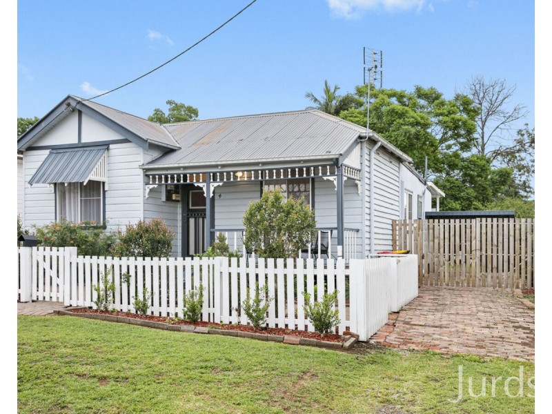 4 Foster Street, Cessnock NSW 2325