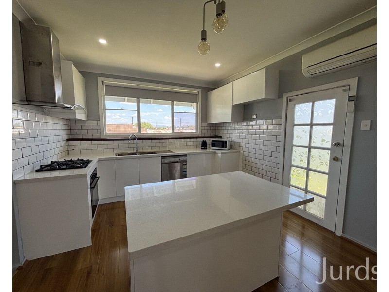 17 Bridge Street, Cessnock NSW 2325