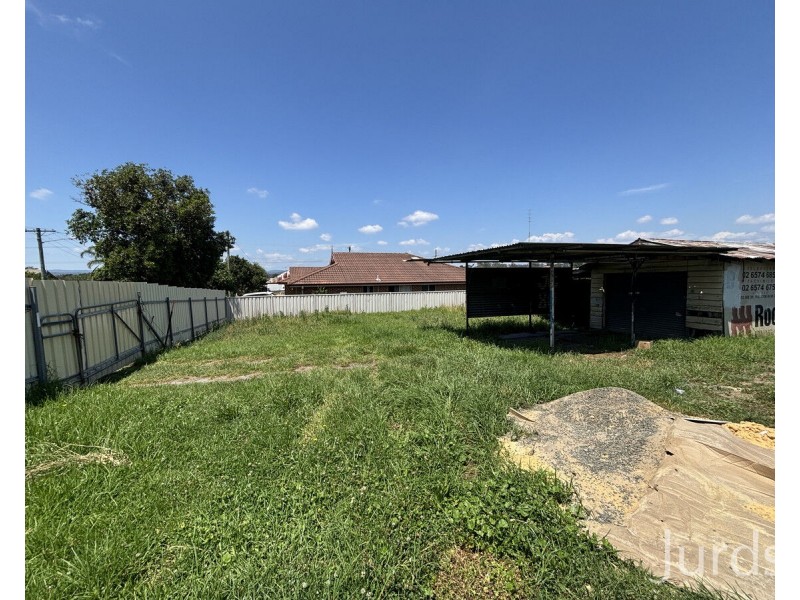 17 Bridge Street, Cessnock NSW 2325