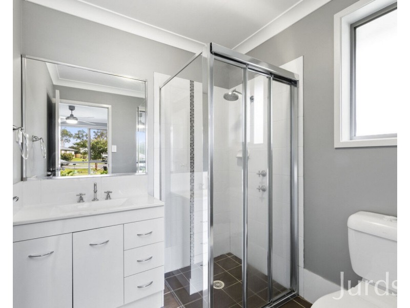 9 Muscat Place, Cessnock NSW 2325