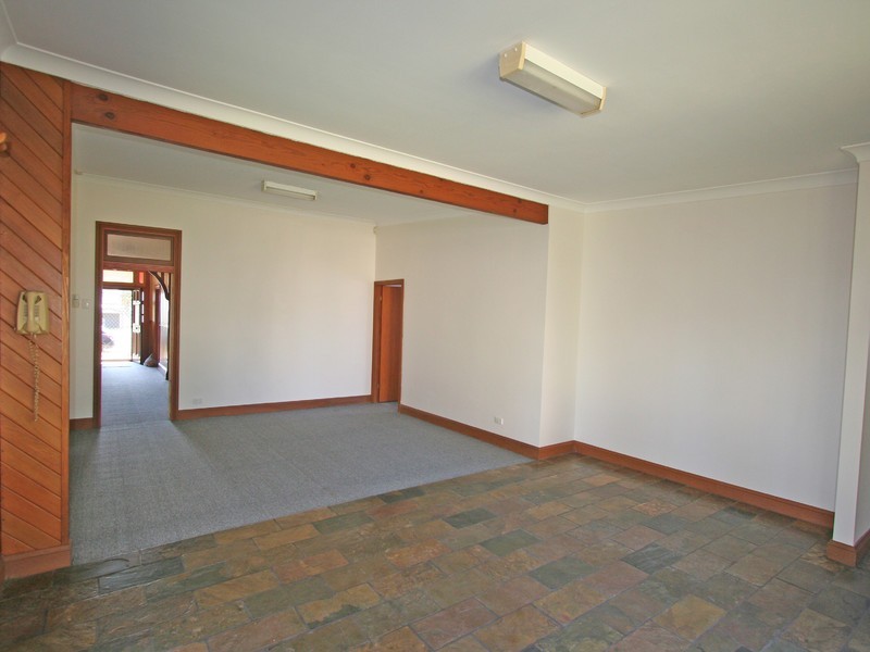 19 Edgeworth Street, Cessnock NSW 2325